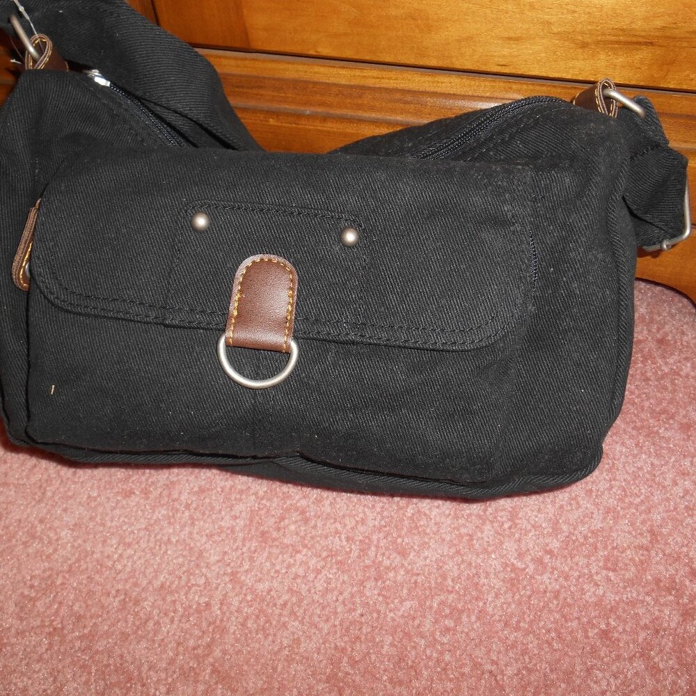 Faded Glory Women's Canvas Purse- NWT; travel friendly!